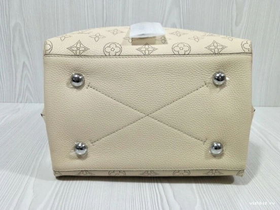 WIS VUITTON MURIA LOUIS 0119